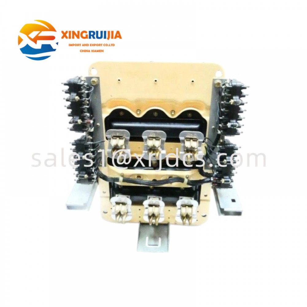 GE AKF-2-25 Air Circuit Breaker